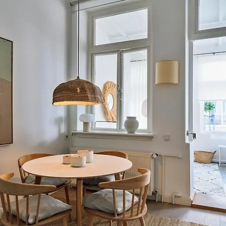 Appartement Ferien Domizil 25 *